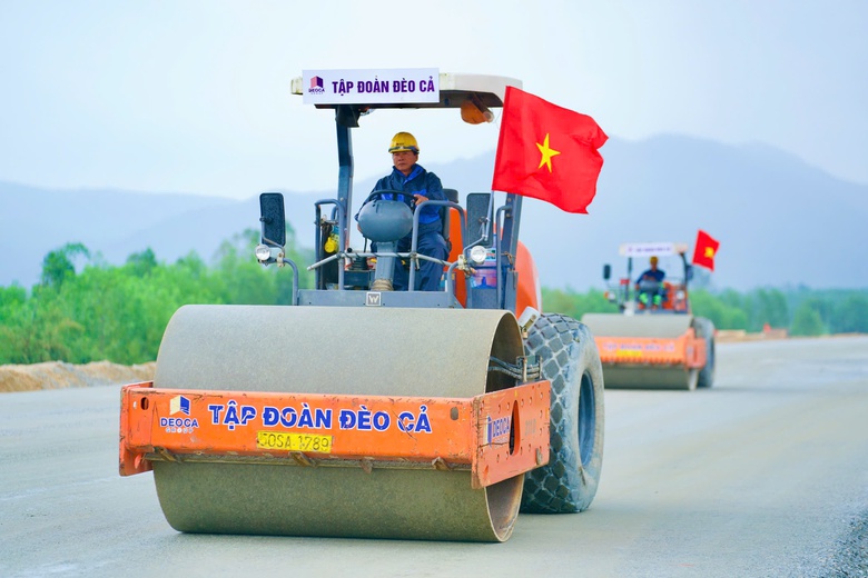 Thủ tướng: Ho&agrave;n th&agrave;nh cao tốc Quảng Ng&atilde;i - Ho&agrave;i Nhơn trong năm 2025- Ảnh 4.