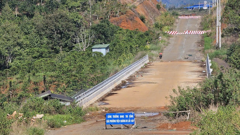 B&agrave;n giao tuyến tr&aacute;nh TP Bảo Lộc cho L&acirc;m Đồng trước 20/2- Ảnh 1.