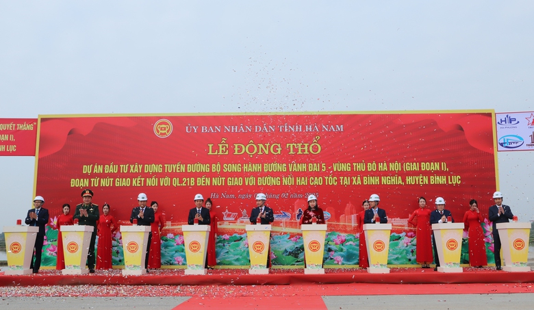 Động thổ dự &aacute;n đường song h&agrave;nh V&agrave;nh đai 5 qua H&agrave; Nam trị gi&aacute; 1.500 tỷ- Ảnh 1.