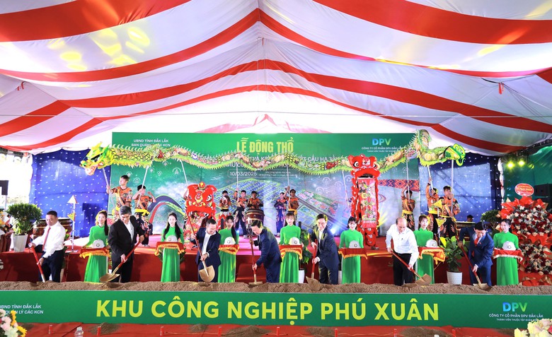 Động thổ khu công nghiệp hơn 300ha ở Đắk Lắk- Ảnh 1. Động thổ khu công nghiệp hơn 300ha ở Đắk Lắk- Ảnh 1.