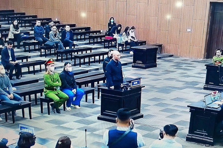 Hơn 70 bị hại tới phi&ecirc;n xử vụ ch&aacute;y chung cư mini l&agrave;m 56 người chết- Ảnh 2.