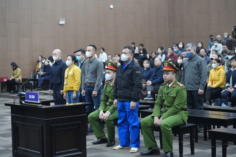 Lời xin lỗi của c&aacute;c cựu c&aacute;n bộ tại phi&ecirc;n xử vụ ch&aacute;y l&agrave;m 56 người chết- Ảnh 2.