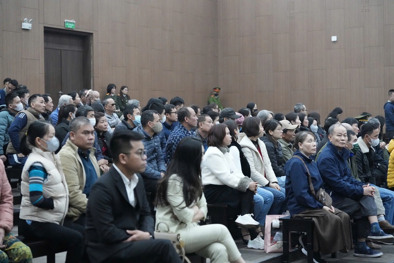 Vụ ch&aacute;y 56 người chết: T&ograve;a y&ecirc;u cầu bồi thường hơn 25 tỷ, chủ chung cư mini n&oacute;i g&igrave;?- Ảnh 1.