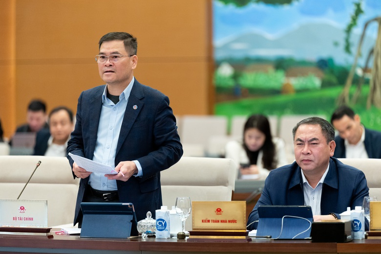 Ủy ban Thường vụ Quốc hội thống nhất giảm 30% tiền thu&ecirc; đất năm 2024- Ảnh 2.