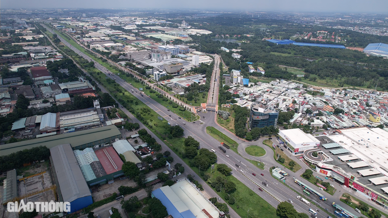 Hướng tuyến kết nối metro TP.HCM đến Trảng Bom thế nào?- Ảnh 2. Hướng tuyến kết nối metro TP.HCM đến Trảng Bom thế nào?- Ảnh 2.