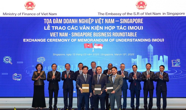 Vietnam Airlines "bắt tay" đối t&aacute;c lớn tại Singapore- Ảnh 2.