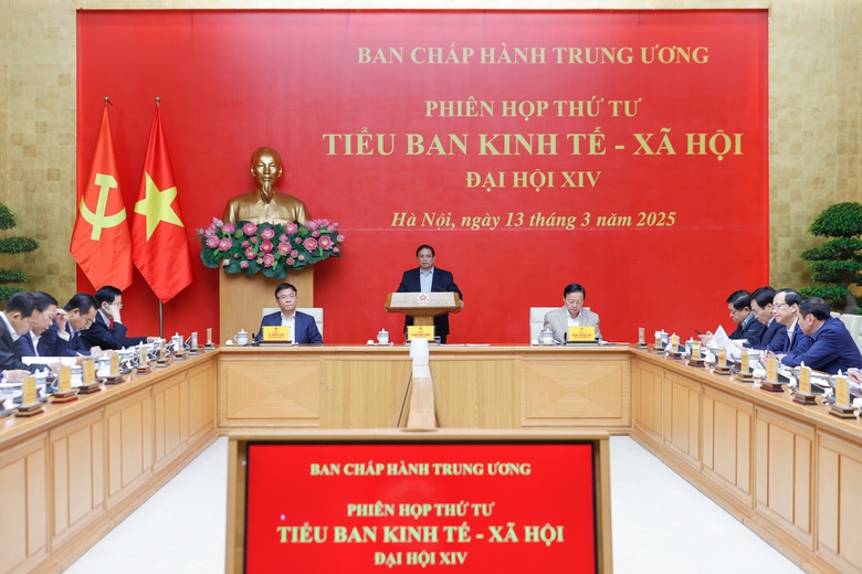 Thủ tướng: Cần nh&igrave;n xa tr&ocirc;ng rộng, nghĩ s&acirc;u l&agrave;m lớn- Ảnh 2.