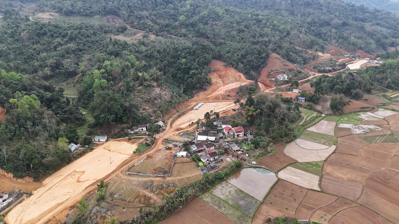 Chưa nhận bồi thường, h&agrave;ng chục hộ vẫn dỡ nh&agrave; phục vụ thi c&ocirc;ng cao tốc Đồng Đăng-Tr&agrave; Lĩnh- Ảnh 13.