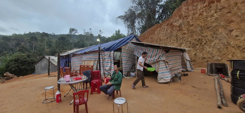 Chưa nhận bồi thường, h&agrave;ng chục hộ vẫn dỡ nh&agrave; phục vụ thi c&ocirc;ng cao tốc Đồng Đăng-Tr&agrave; Lĩnh- Ảnh 2.