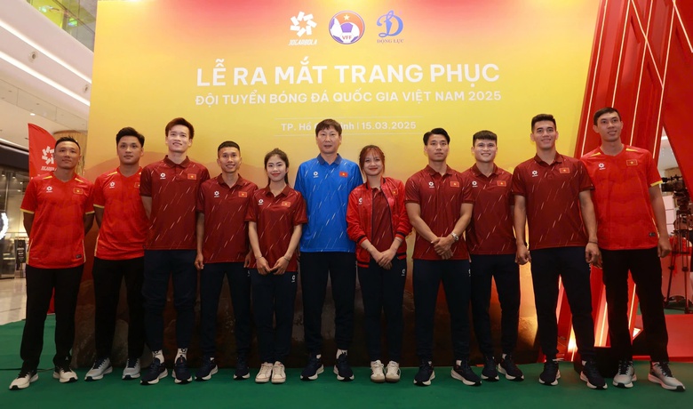 Đội tuyển Việt Nam c&oacute; &ldquo;vũ kh&iacute;&rdquo; mới trước khi bước v&agrave;o v&ograve;ng loại Asian Cup- Ảnh 1.