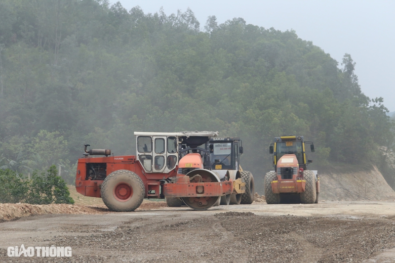 Diện mạo đường liên kết vùng hơn 4.200 tỷ ở Thái Nguyên trước ngày hoàn thành- Ảnh 13. Diện mạo đường liên kết vùng hơn 4.200 tỷ ở Thái Nguyên trước ngày hoàn thành- Ảnh 13.