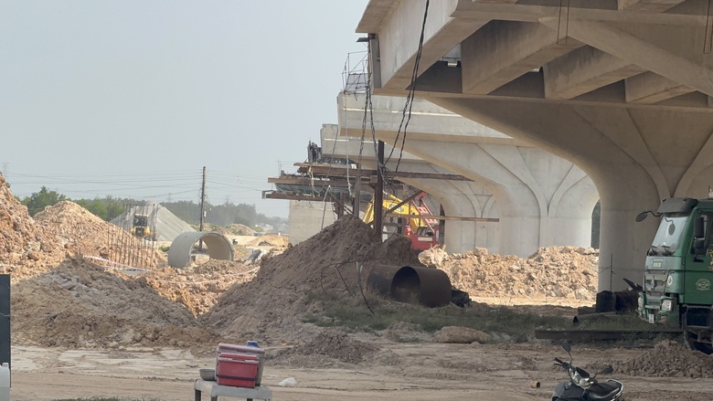 Cầu Nhơn Trạch đ&atilde; hợp long, sẵn s&agrave;ng th&ocirc;ng xe trước 30/4- Ảnh 6.