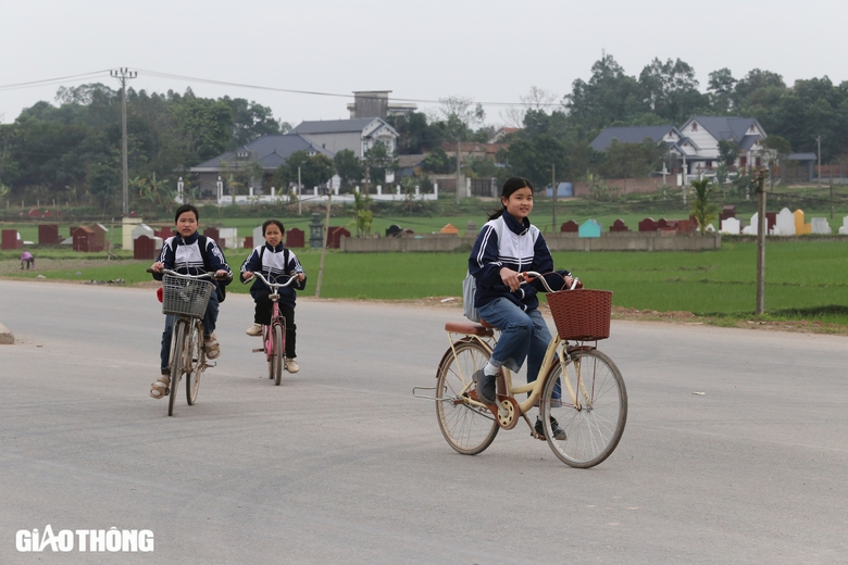 Diện mạo đường liên kết vùng hơn 4.200 tỷ ở Thái Nguyên trước ngày hoàn thành- Ảnh 7. Diện mạo đường liên kết vùng hơn 4.200 tỷ ở Thái Nguyên trước ngày hoàn thành- Ảnh 7.