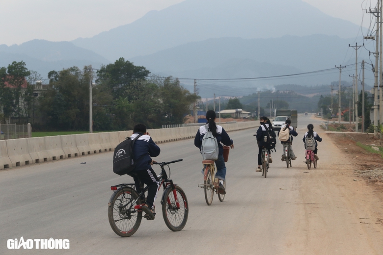 Diện mạo đường liên kết vùng hơn 4.200 tỷ ở Thái Nguyên trước ngày hoàn thành- Ảnh 8. Diện mạo đường liên kết vùng hơn 4.200 tỷ ở Thái Nguyên trước ngày hoàn thành- Ảnh 8.