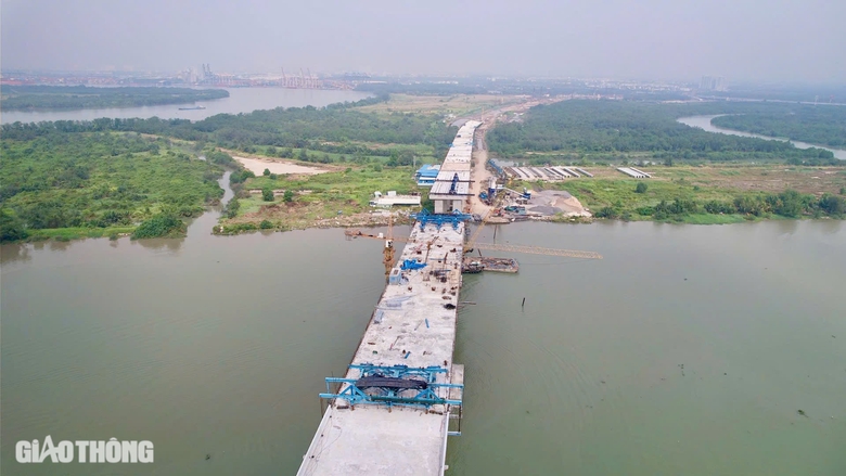 Vành đai 3 đoạn Tân Vạn - Nhơn Trạch quyết tâm làm xong trong 2 tháng tới- Ảnh 2. Vành đai 3 đoạn Tân Vạn - Nhơn Trạch quyết tâm làm xong trong 2 tháng tới- Ảnh 2.