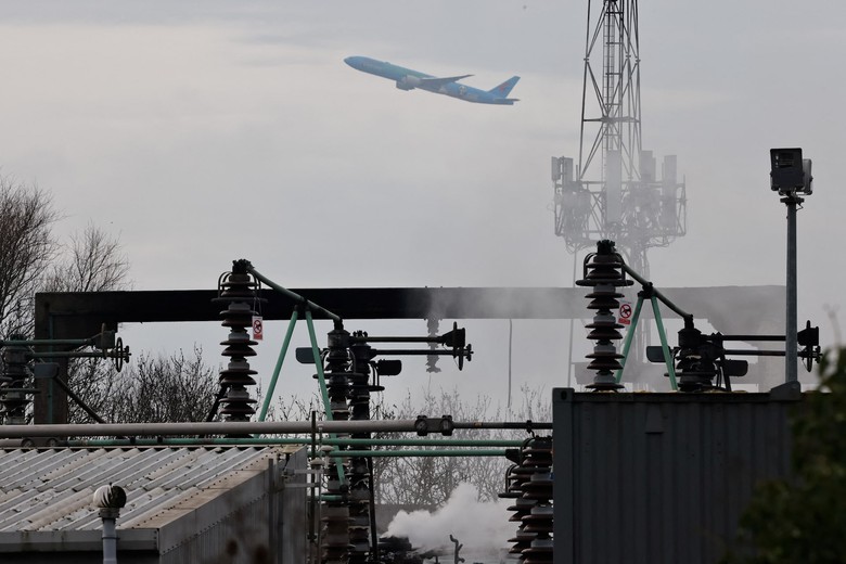 90 h&atilde;ng bay dọa kiện s&acirc;n bay Heathrow v&igrave; sự cố mất điện, đ&oacute;ng cửa cả ng&agrave;y- Ảnh 2.