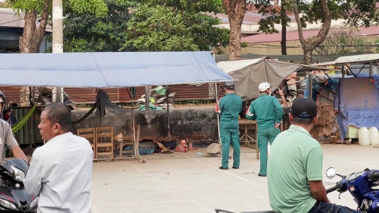 Người đàn ông tử vong trong khu chợ ở TP.HCM- Ảnh 1. Người đàn ông tử vong trong khu chợ ở TP.HCM- Ảnh 1.