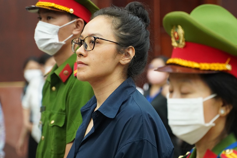 H&igrave;nh ảnh bị c&aacute;o Trương Mỹ Lan hầu t&ograve;a ph&uacute;c thẩm giai đoạn 2- Ảnh 8.