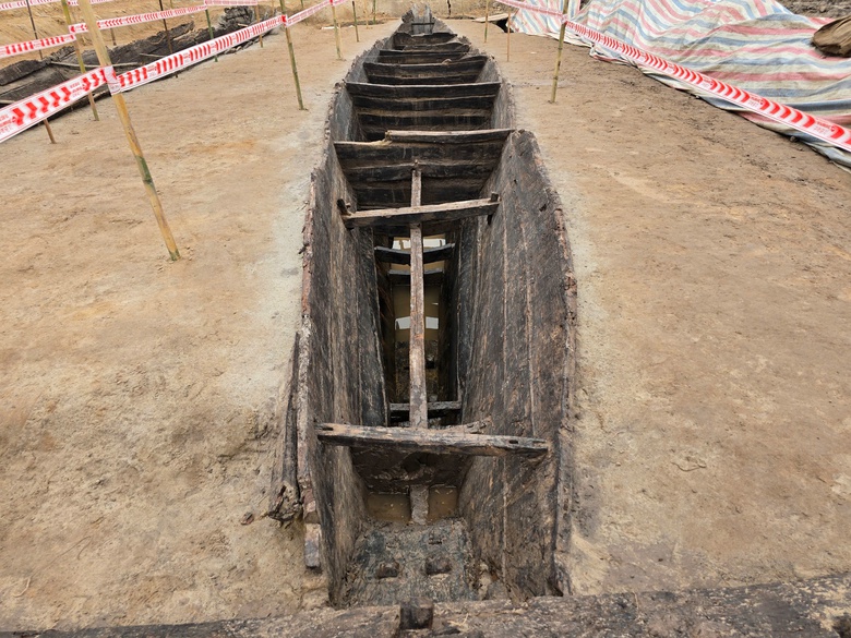 Đề xuất biện pháp bảo vệ 2 thuyền cổ vừa khai quật ở Bắc Ninh- Ảnh 2. Đề xuất biện pháp bảo vệ 2 thuyền cổ vừa khai quật ở Bắc Ninh- Ảnh 2.