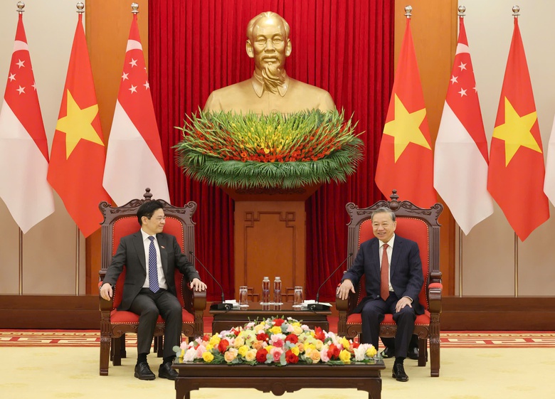 Tổng B&iacute; thư T&ocirc; L&acirc;m tiếp Thủ tướng Cộng h&ograve;a Singapore Lawrence Wong- Ảnh 2.