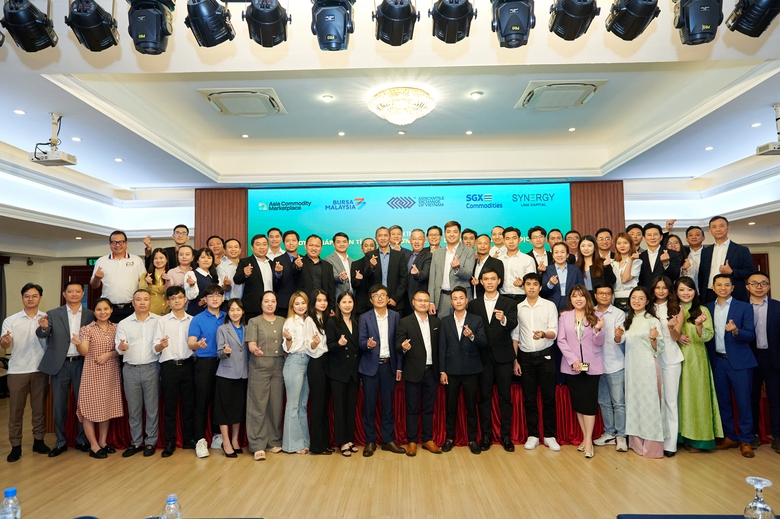 Giao dịch hàng hóa sẽ bùng nổ, tạo bệ đỡ cho Trung tâm Tài chính quốc tế tại Việt Nam- Ảnh 1. Giao dịch hàng hóa sẽ bùng nổ, tạo bệ đỡ cho Trung tâm Tài chính quốc tế tại Việt Nam- Ảnh 1.