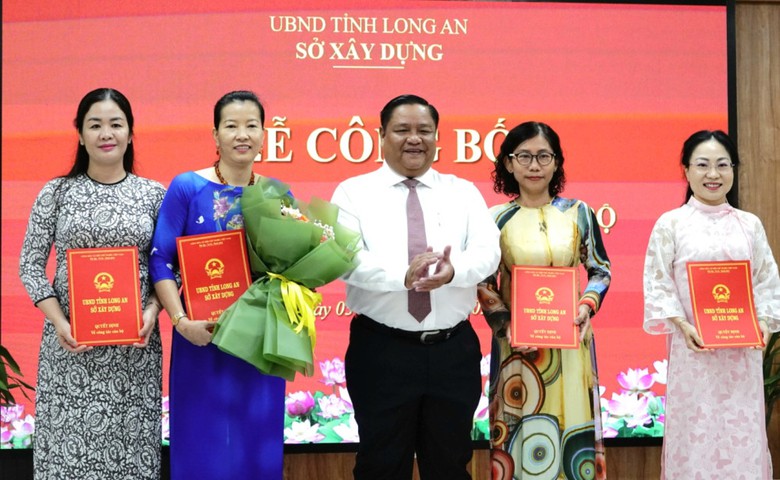 Long An c&oacute; t&acirc;n gi&aacute;m đốc Sở X&acirc;y dựng- Ảnh 3.