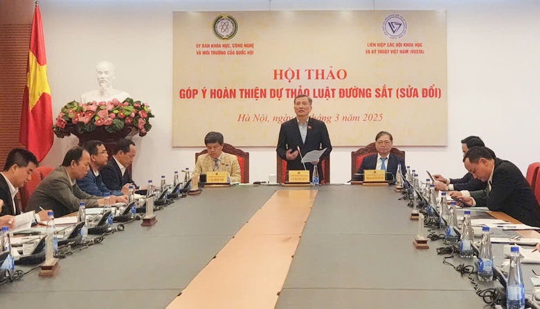 Sửa Luật, tạo động lực ph&aacute;t triển đường sắt- Ảnh 1.