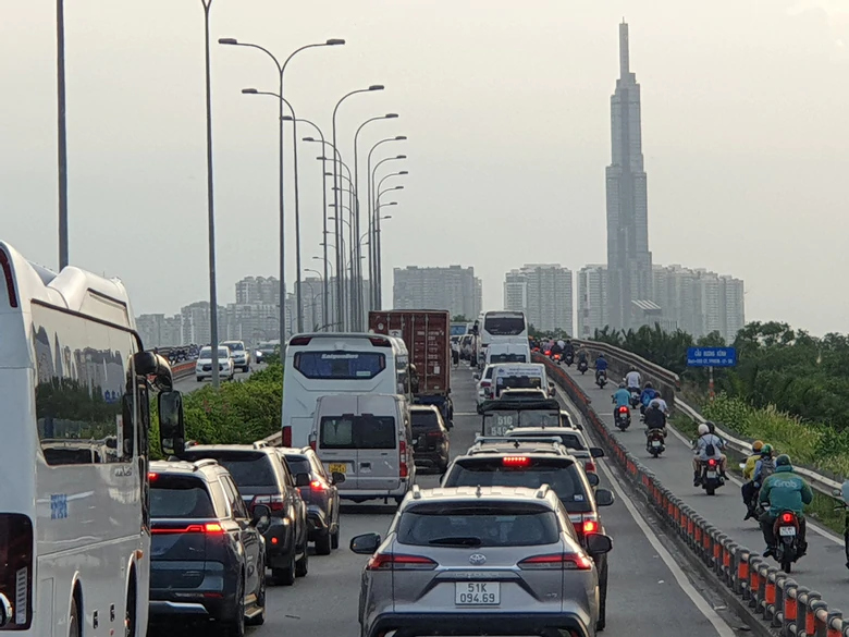 Tăng tốc đầu tư các tuyến đường kết nối TP.HCM- Ảnh 2.