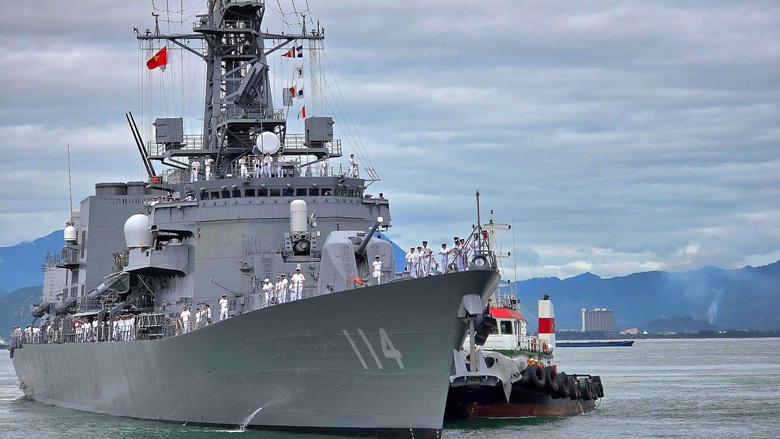 T&agrave;u huấn luyện Nhật Bản cập cảng Ti&ecirc;n Sa, bắt đầu chuyến thăm Đ&agrave; Nẵng- Ảnh 1.