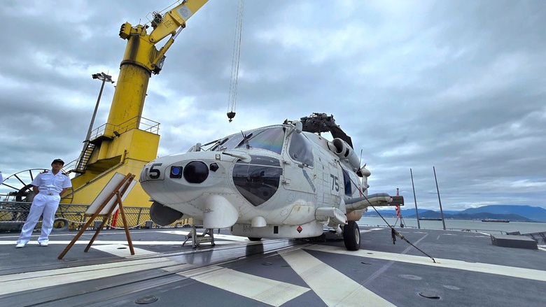 T&agrave;u huấn luyện Nhật Bản cập cảng Ti&ecirc;n Sa, bắt đầu chuyến thăm Đ&agrave; Nẵng- Ảnh 5.