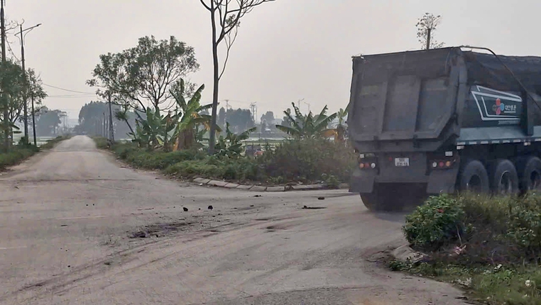 Bắc Giang: Người dân khổ sở vì bãi than gây ô nhiễm- Ảnh 3. Bắc Giang: Người dân khổ sở vì bãi than gây ô nhiễm- Ảnh 3.