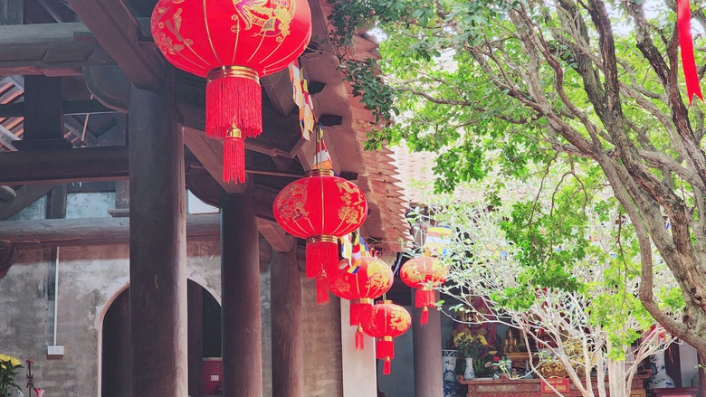 Kh&aacute;m ph&aacute; ng&ocirc;i ch&ugrave;a cổ nhất Việt Nam xuất hiện trong MV "Bắc Bling" của H&ograve;a Minzy- Ảnh 6.