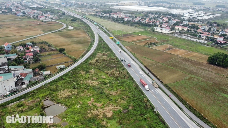 Bộ trưởng X&acirc;y dựng: Mở rộng cao tốc Cao Bồ - Mai Sơn đ&aacute;p ứng nhu cầu vận tải- Ảnh 4.