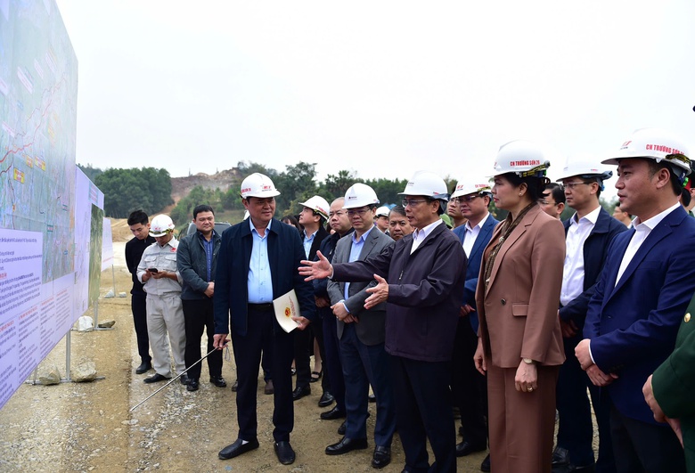 Ph&oacute; thủ tướng B&ugrave;i Thanh Sơn: Phải b&ugrave; lại tiến độ cao tốc Tuy&ecirc;n Quang - H&agrave; Giang- Ảnh 2.