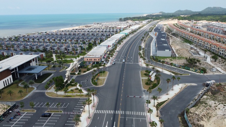 Đề xuất làm cao tốc 17.000 tỷ nối siêu sân bay Long Thành và Hồ Tràm- Ảnh 2. Đề xuất làm cao tốc 17.000 tỷ nối siêu sân bay Long Thành và Hồ Tràm- Ảnh 2.