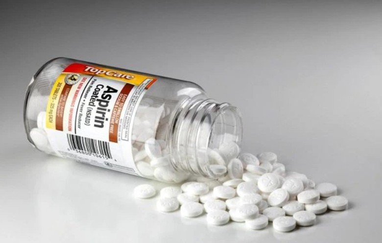 Uống aspirin h&agrave;ng ng&agrave;y c&oacute; ph&ograve;ng ngừa đột quỵ?- Ảnh 1.