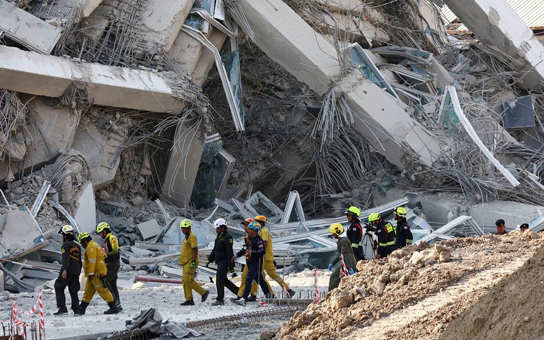 Cảnh s&aacute;t Th&aacute;i Lan thẩm vấn gần 100 người li&ecirc;n quan đến vụ sập t&ograve;a nh&agrave; 30 tầng ở Bangkok