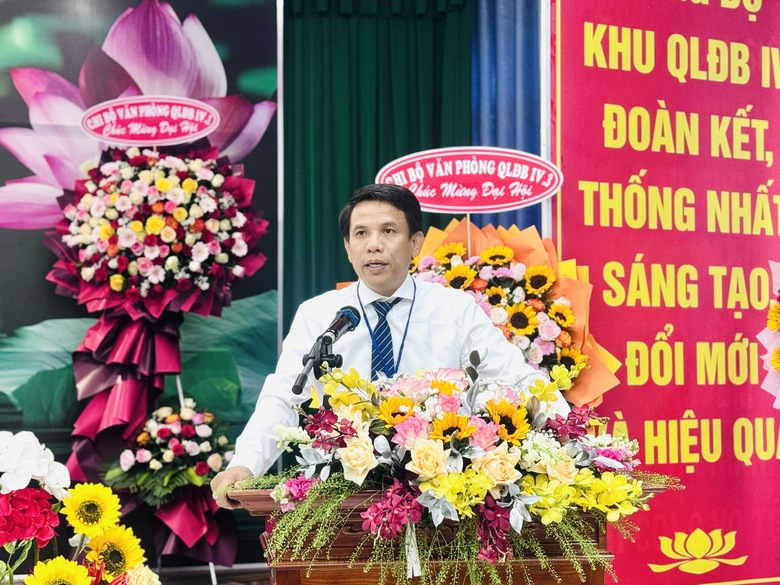 Giao th&ocirc;ng an to&agrave;n - Hạ tầng hiện đại: Mục ti&ecirc;u k&eacute;p của Khu Quản l&yacute; đường bộ IV- Ảnh 1.