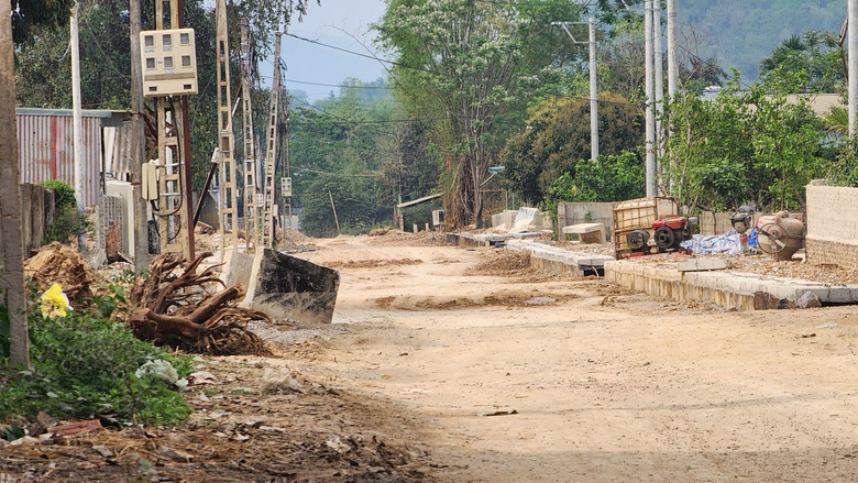 Dự &aacute;n giao th&ocirc;ng lớn nhất Điện Bi&ecirc;n tăng tốc thi c&ocirc;ng, nỗ lực c&aacute;n đ&iacute;ch trước 30/6- Ảnh 9.