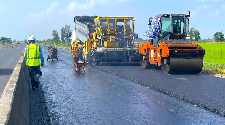 Ph&ecirc; b&igrave;nh 36 đơn vị chậm bảo tr&igrave; đường bộ- Ảnh 1.