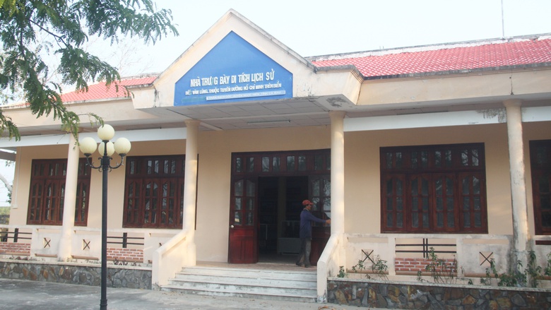 C&agrave; Mau đ&oacute;n nhận Bằng xếp hạng di t&iacute;ch Quốc gia đặc biệt "đường Hồ Ch&iacute; Minh tr&ecirc;n biển"- Ảnh 3.