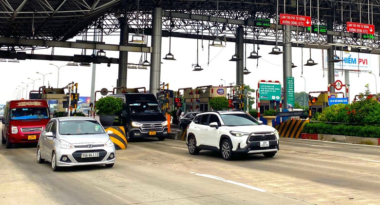 Đề xuất thu ph&iacute; 5 tuyến cao tốc do Nh&agrave; nước đầu tư, thu 1.700 tỷ đồng mỗi năm- Ảnh 1.