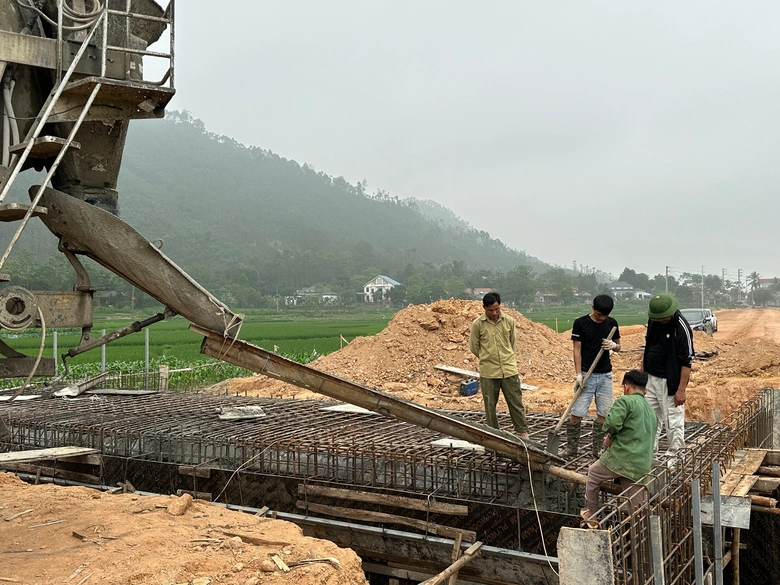 Vĩnh Phúc: Tuyến đường Tây Thiên – Tam Sơn nối các khu du lịch hiện nay như thế nào?- Ảnh 4. Vĩnh Phúc: Tuyến đường Tây Thiên – Tam Sơn nối các khu du lịch hiện nay như thế nào?- Ảnh 4.