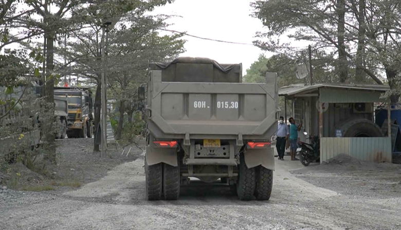 Đồng Nai xin cơ chế để mỏ đá vừa khai thác và hoàn tất pháp lý hết năm 2025- Ảnh 2. Đồng Nai xin cơ chế để mỏ đá vừa khai thác và hoàn tất pháp lý hết năm 2025- Ảnh 2.