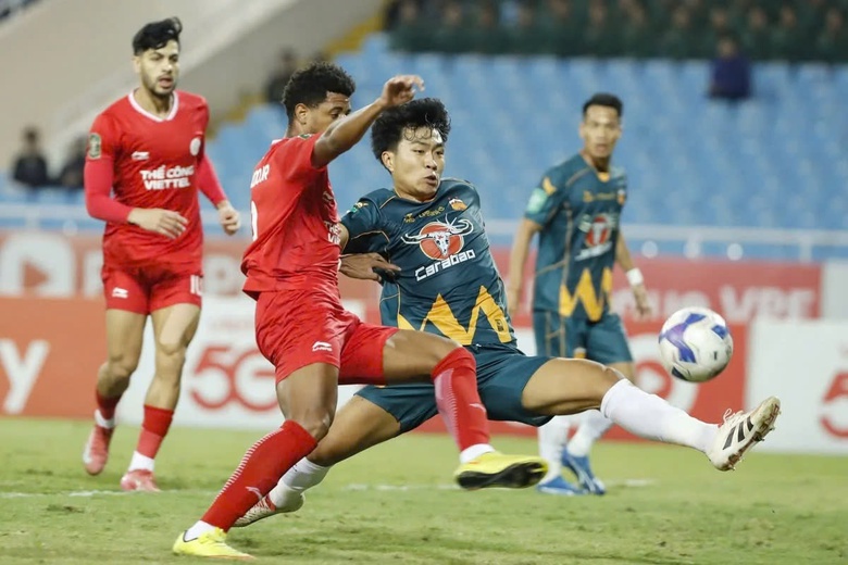S&acirc;n Mỹ Đ&igrave;nh trở th&agrave;nh &ldquo;cơn &aacute;c mộng&rdquo; với c&aacute;c đội b&oacute;ng V-League?- Ảnh 1.