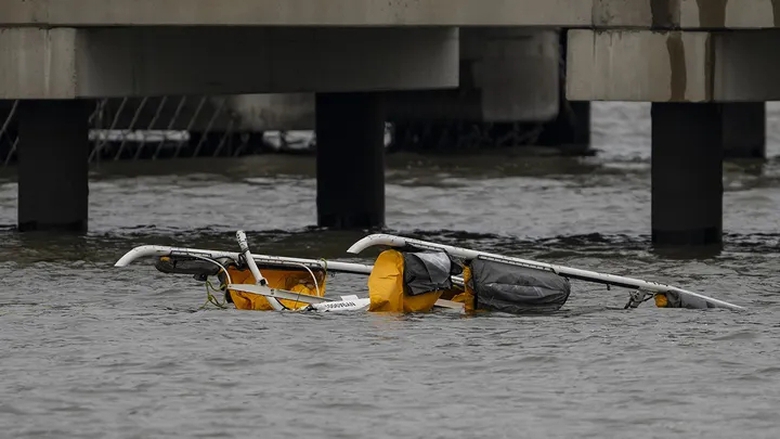 Vụ trực thăng rơi trên sông Hudson: Hé lộ cuộc gọi cuối cùng của phi công- Ảnh 1. Vụ trực thăng rơi trên sông Hudson: Hé lộ cuộc gọi cuối cùng của phi công- Ảnh 1.