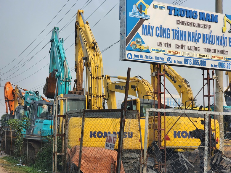 Lạ l&ugrave;ng l&agrave;ng tỷ ph&uacute; với nghề "mua của người ch&aacute;n, b&aacute;n cho người cần"- Ảnh 6.