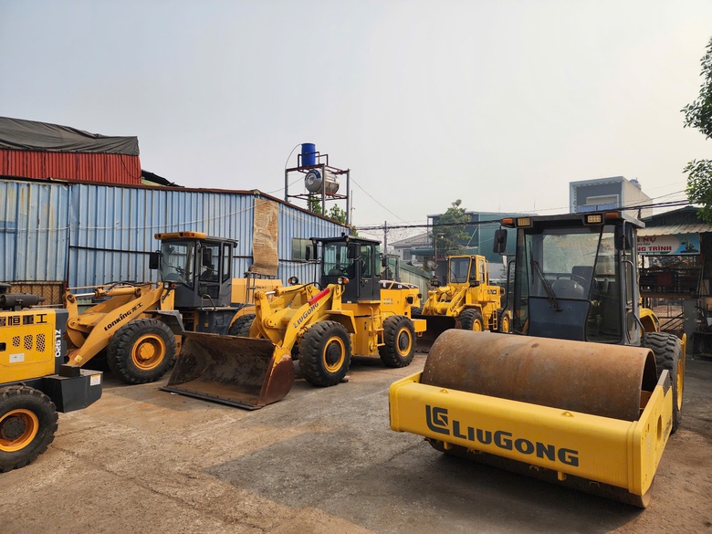 Lạ l&ugrave;ng l&agrave;ng tỷ ph&uacute; với nghề "mua của người ch&aacute;n, b&aacute;n cho người cần"- Ảnh 5.