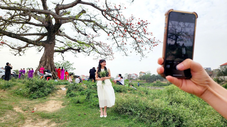 Về nơi &ldquo;một tiếng g&agrave; 3 nơi nghe r&otilde;&rdquo; check-in với c&acirc;y gạo trăm năm- Ảnh 16.