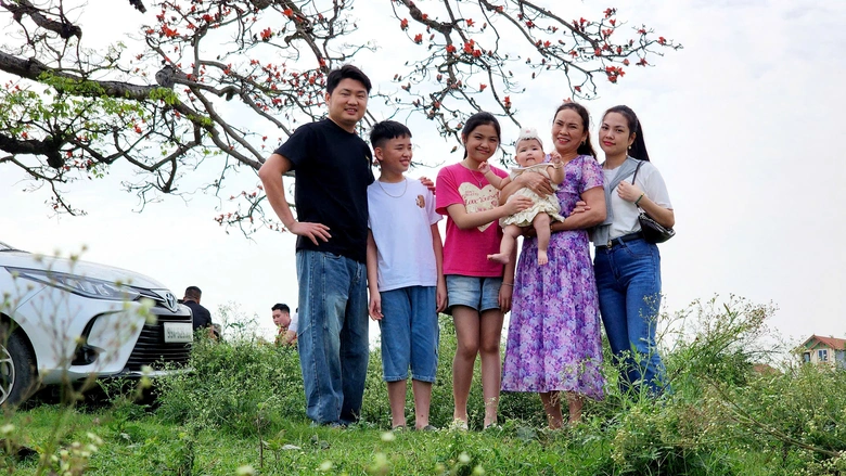 Về nơi &ldquo;một tiếng g&agrave; 3 nơi nghe r&otilde;&rdquo; check-in với c&acirc;y gạo trăm năm- Ảnh 7.